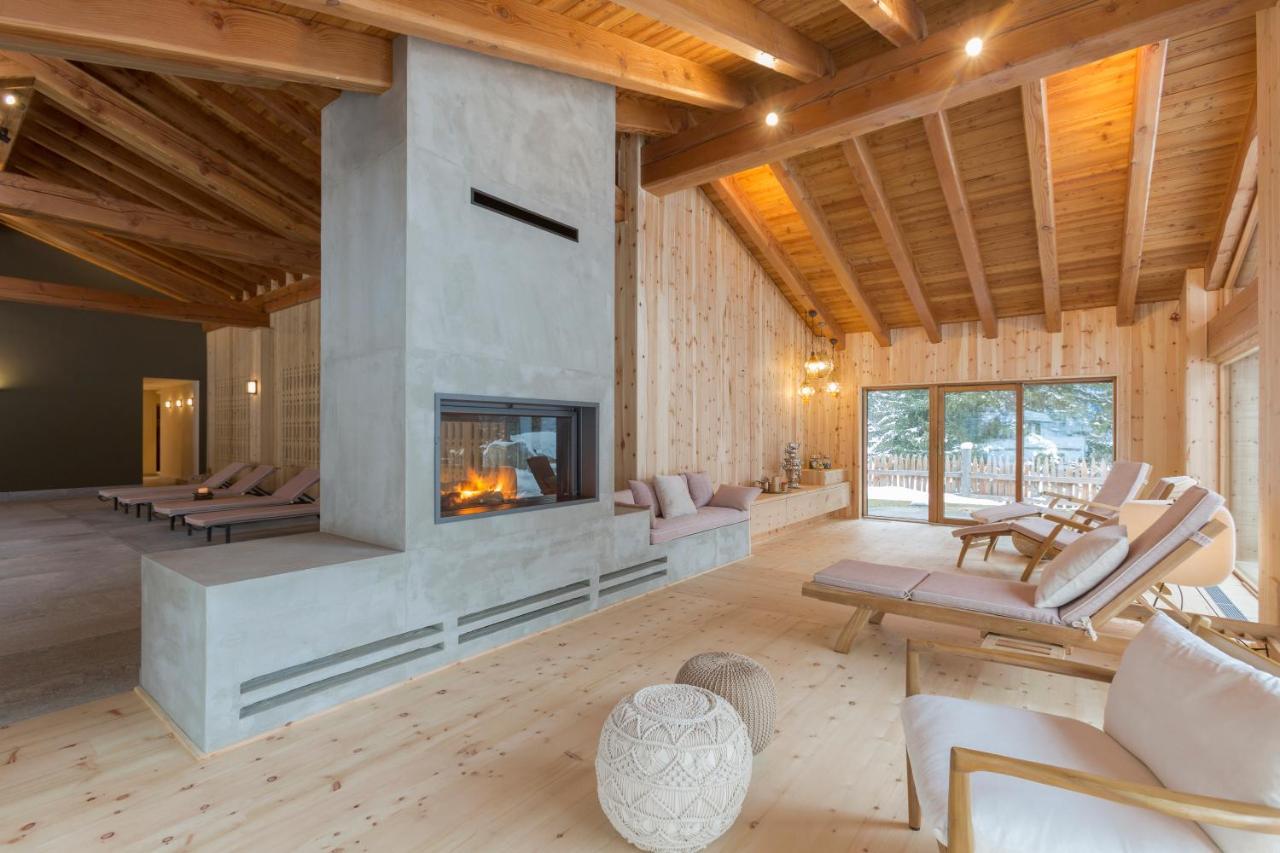 Chalet Eden Eco Hotel, Restaurant & Wellness La Thuile Bagian luar foto