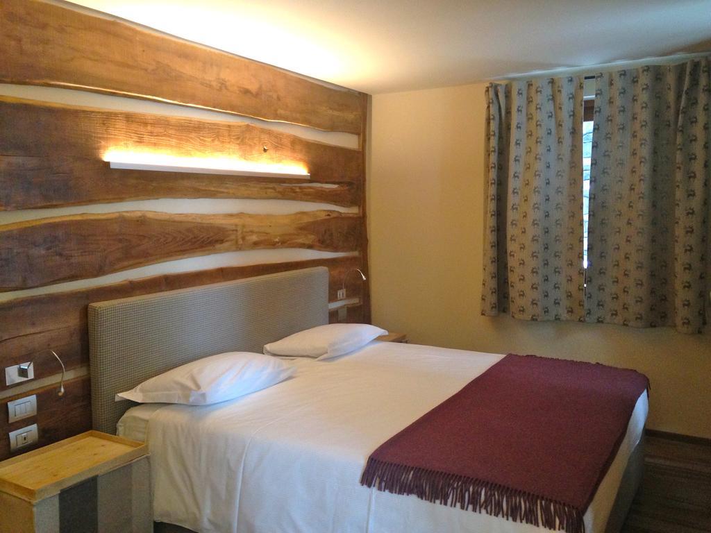 Chalet Eden Eco Hotel, Restaurant & Wellness La Thuile Bagian luar foto