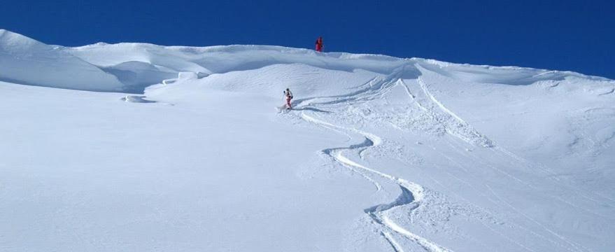 Chalet Eden Eco Hotel, Restaurant & Wellness La Thuile Bagian luar foto