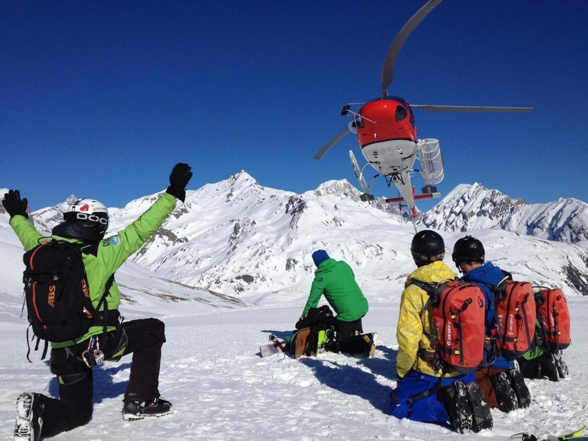 Chalet Eden Eco Hotel, Restaurant & Wellness La Thuile Bagian luar foto